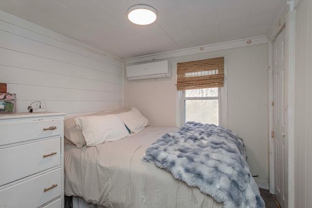 21 Bisbee, Wareham, MA 02571