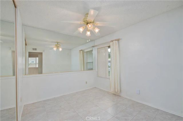 27820 Wakefield, Castaic, CA 91384