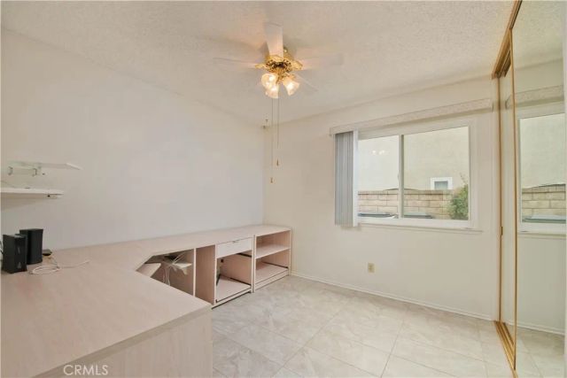 27820 Wakefield, Castaic, CA 91384