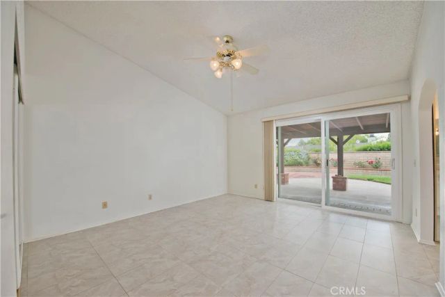 27820 Wakefield, Castaic, CA 91384
