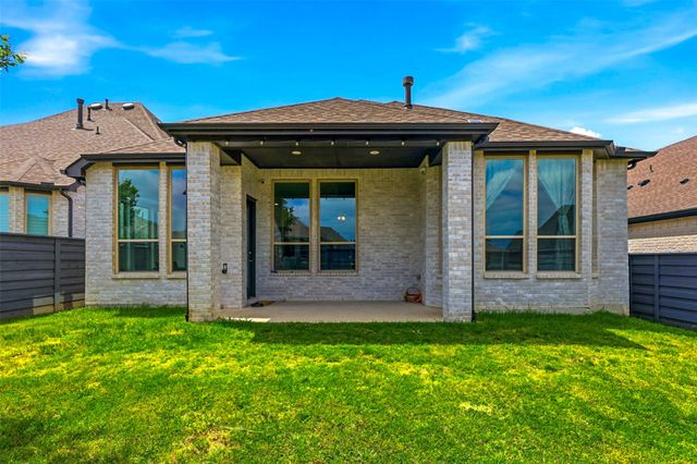 613 Oakmoss Street, Little Elm, TX 76227