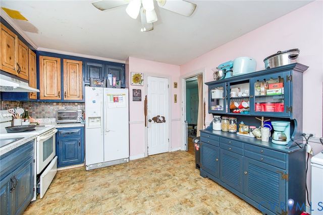 2609 Barnesway Ln, Henrico, VA 23231