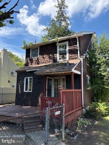 209 1ST AVE, Broomall, PA 19008