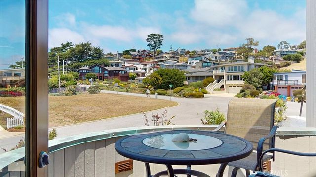4925 Windsor Boulevard, Cambria, CA 93428