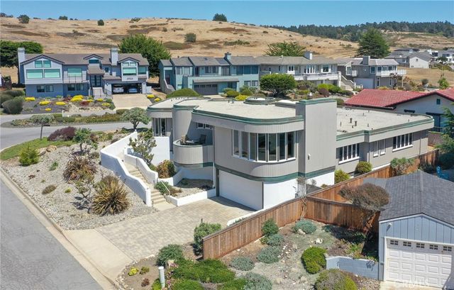 4925 Windsor Boulevard, Cambria, CA 93428