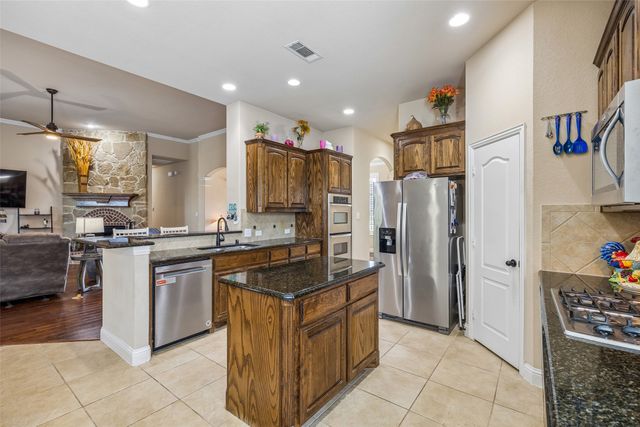 1603 Thornberry Drive, Wylie, TX 75098