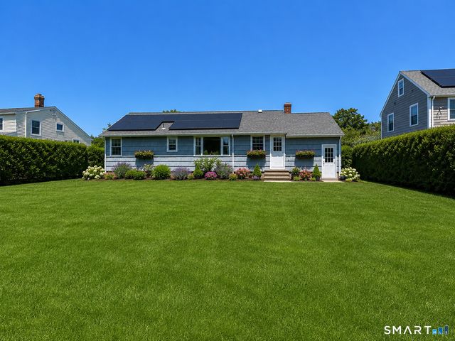 85 maureen Street, Stratford, CT 06615