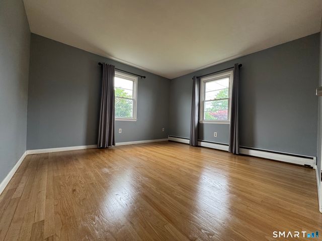 85 maureen Street, Stratford, CT 06615