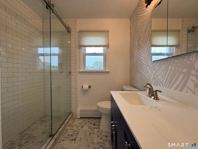 85 maureen Street, Stratford, CT 06615