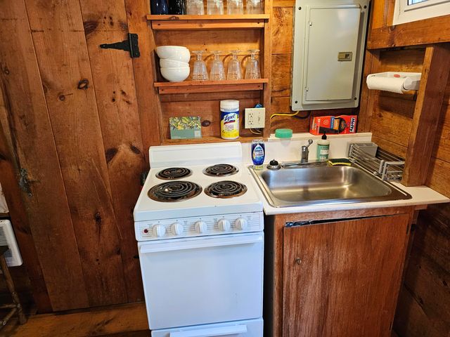 1937 State Highway Route 6 Highway UNIT H, Wellfleet, MA 02667