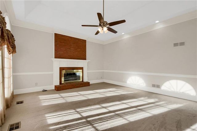 1402 Bromley Drive SE, Snellville, GA 30078