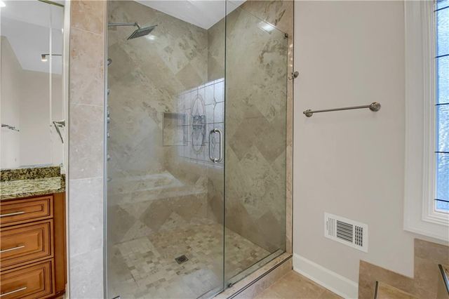 1402 Bromley Drive SE, Snellville, GA 30078