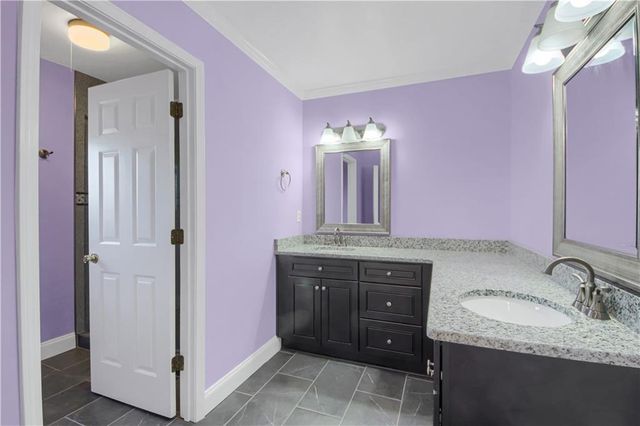 1402 Bromley Drive SE, Snellville, GA 30078