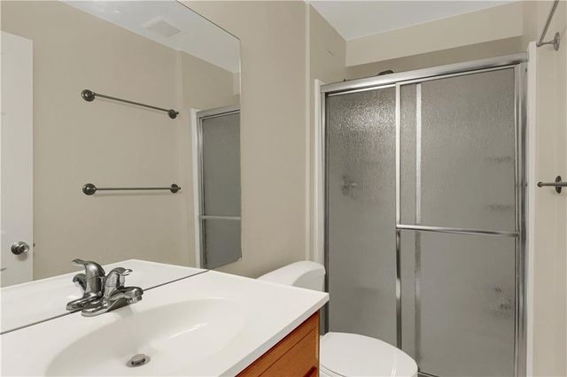 1402 Bromley Drive SE, Snellville, GA 30078