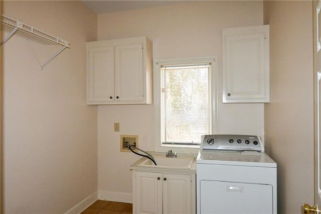 1402 Bromley Drive SE, Snellville, GA 30078