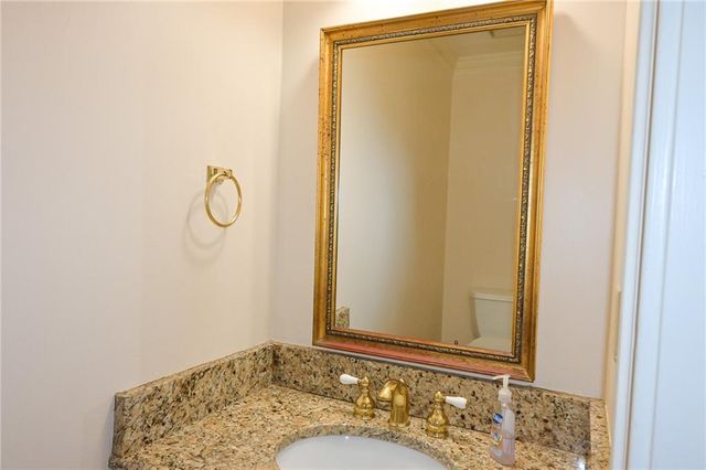 1402 Bromley Drive SE, Snellville, GA 30078