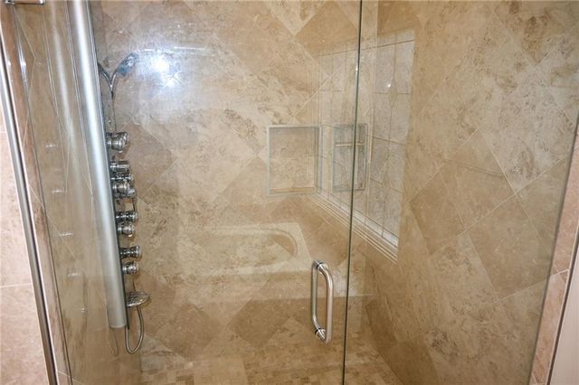 1402 Bromley Drive SE, Snellville, GA 30078