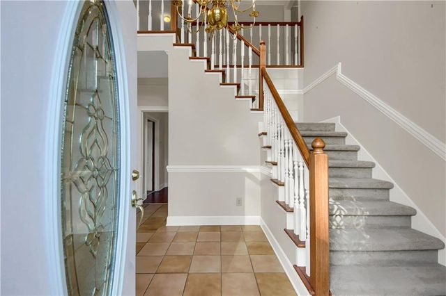 1402 Bromley Drive SE, Snellville, GA 30078