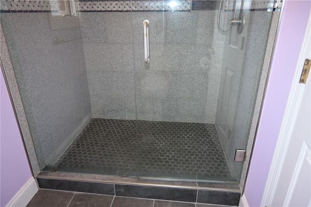 1402 Bromley Drive SE, Snellville, GA 30078