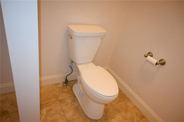 1402 Bromley Drive SE, Snellville, GA 30078