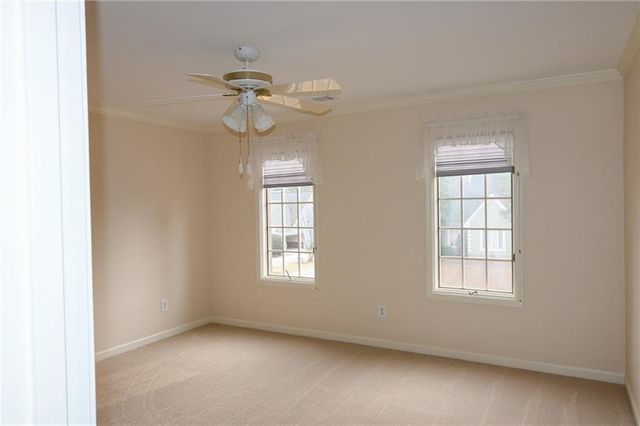 1402 Bromley Drive SE, Snellville, GA 30078