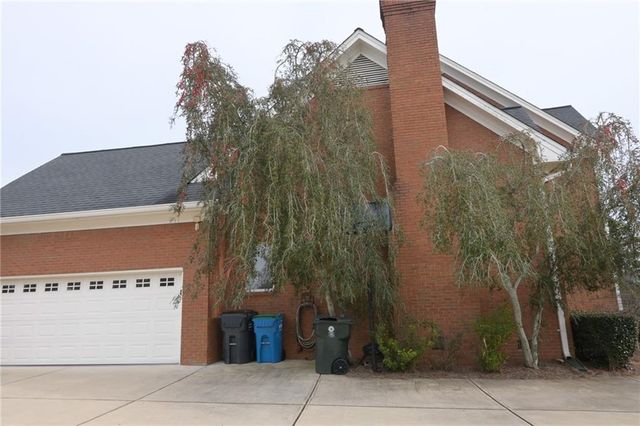 1402 Bromley Drive SE, Snellville, GA 30078