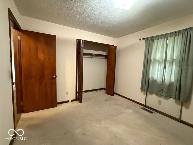 389 S Home Avenue, Martinsville, IN 46151