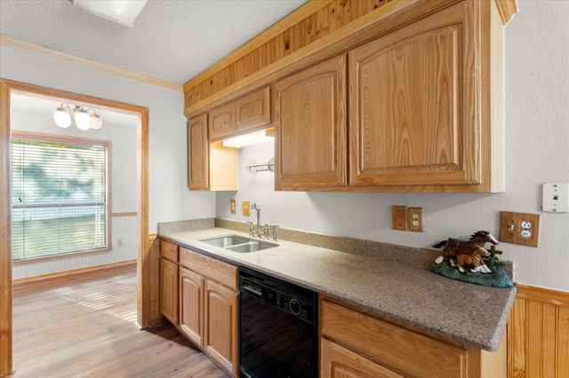 119 Mcanally Drive, Mabank, TX 75147