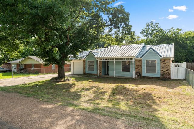 119 Mcanally Drive, Mabank, TX 75147