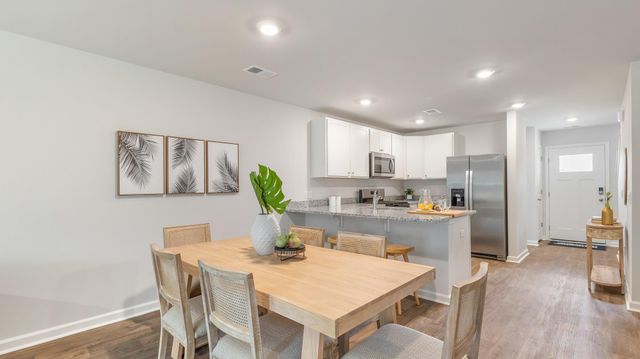 116 Broadstone Drive, Summerville, SC 29486