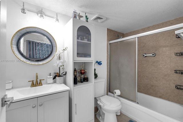 2647 NW 25th Avenue 507, Miami, FL 33142