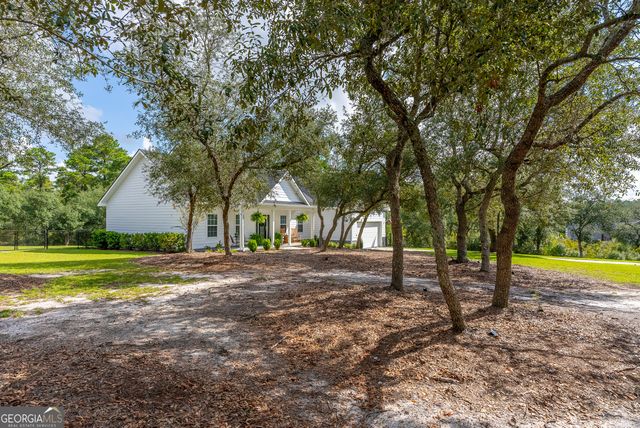 128 Satilla Bluffs Drive, Blackshear, GA 31516