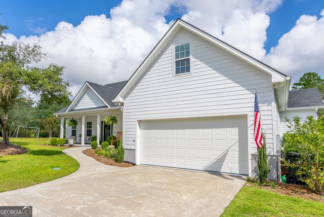 128 Satilla Bluffs Drive, Blackshear, GA 31516