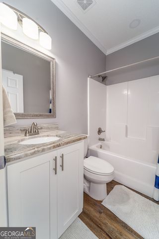 128 Satilla Bluffs Drive, Blackshear, GA 31516