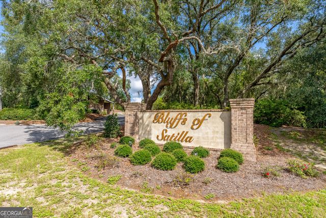 128 Satilla Bluffs Drive, Blackshear, GA 31516