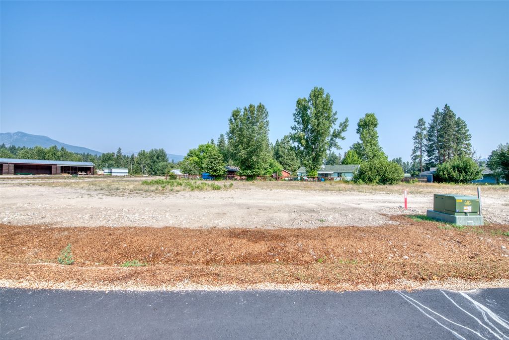 136 Kay Lane, Darby, MT 59829 photo 2