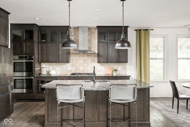 3807 Sugar Pine Lane, Zionsville, IN 46077