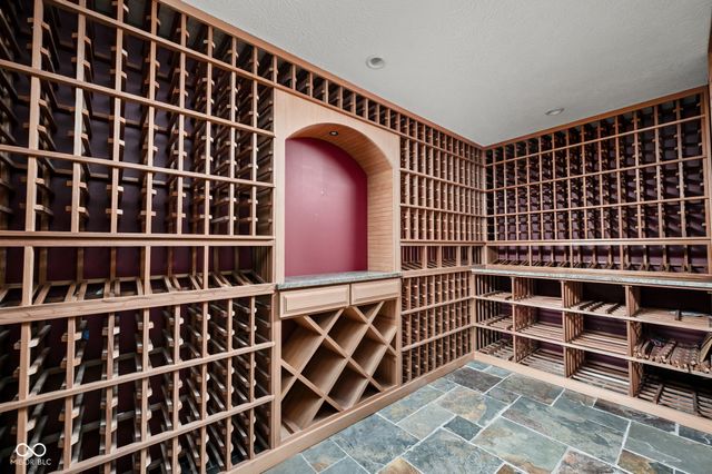 3807 Sugar Pine Lane, Zionsville, IN 46077