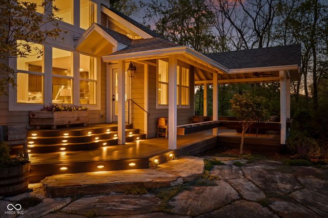 3807 Sugar Pine Lane, Zionsville, IN 46077