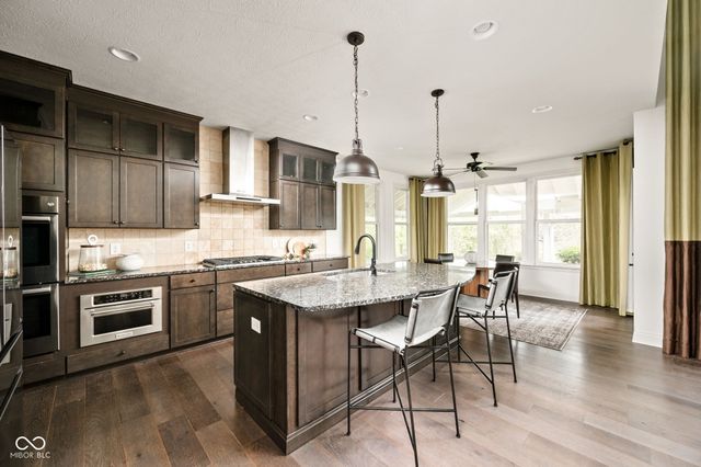 3807 Sugar Pine Lane, Zionsville, IN 46077