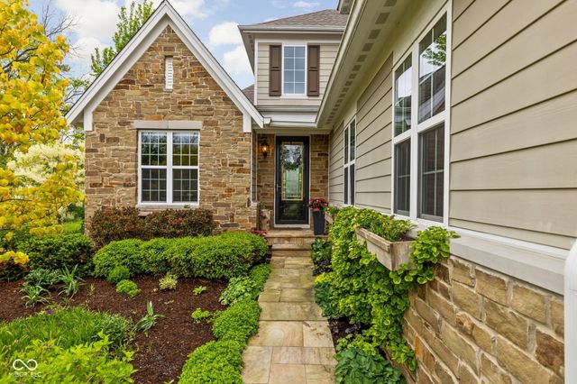 3807 Sugar Pine Lane, Zionsville, IN 46077