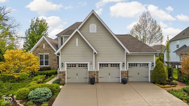 3807 Sugar Pine Lane, Zionsville, IN 46077