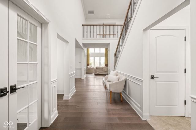 3807 Sugar Pine Lane, Zionsville, IN 46077