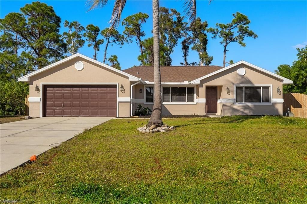 8093 Caloosa RD, FORT MYERS, FL 33967 — exterior