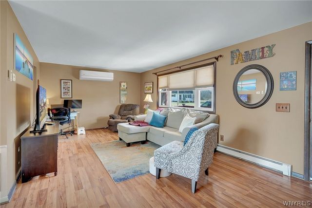 5658 Juno Drive, Hamburg, NY 14085