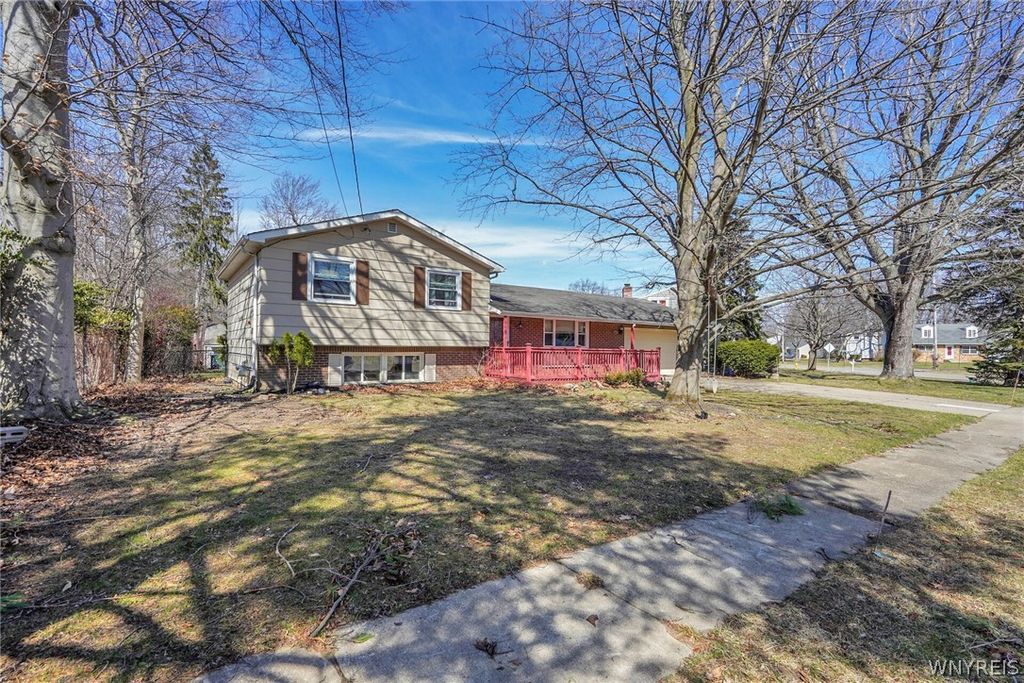 5658 Juno Drive, Hamburg, NY 14085