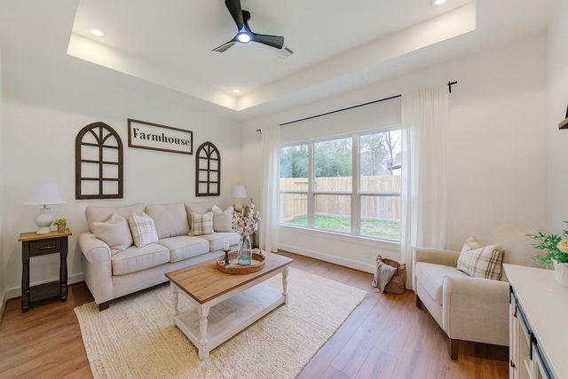 12410 Browning Drive, Montgomery, TX 77356