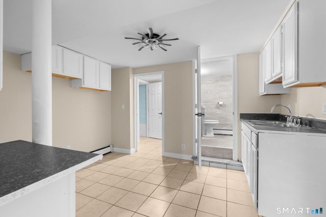 12 Homestead Place, Branford, CT 06405