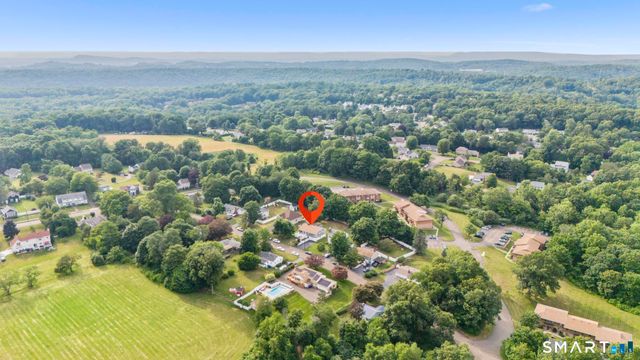 12 Homestead Place, Branford, CT 06405