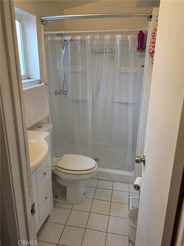 17700 WESTERN Avenue 1, Gardena, CA 90248